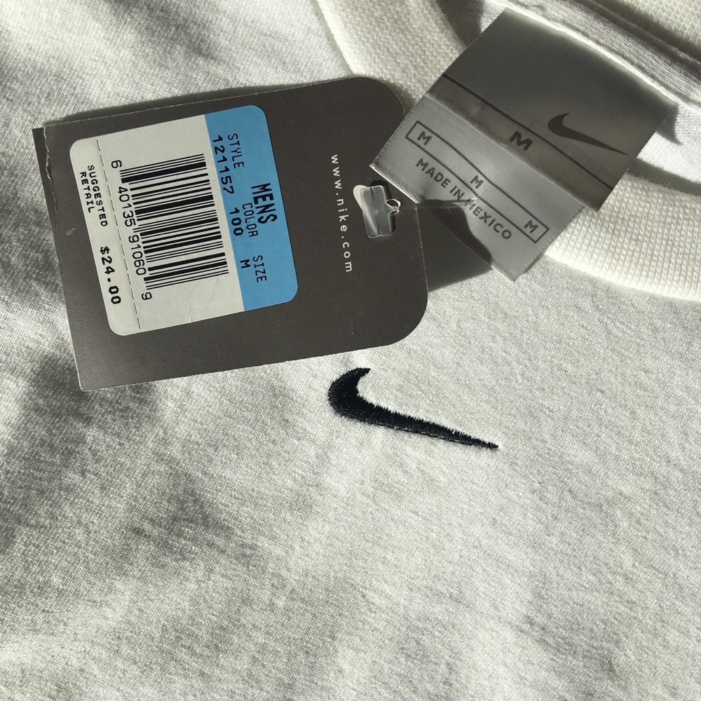 SOLD! ❤️ - Picture 3 of 3